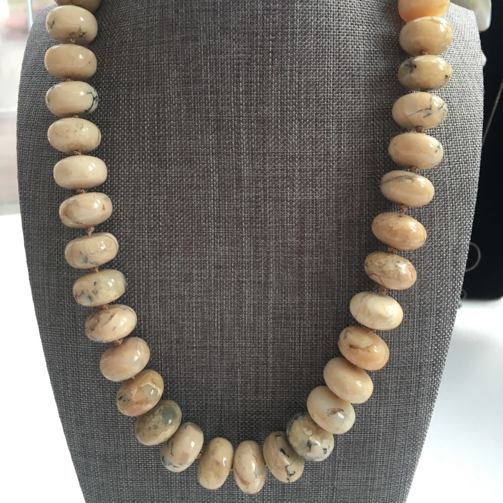 Genuine stone necklace